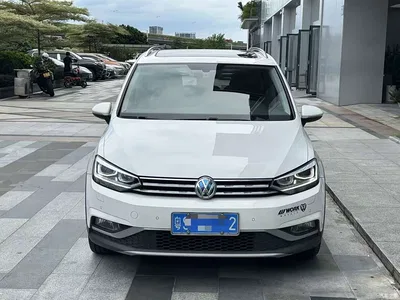 2018 Volkswagen Touran L 280TSI DSG Frontier Edition 7-Seater China V, фото 2, лот 10262674