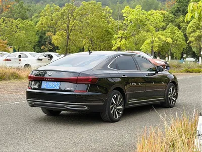 2022 Volkswagen Passat 330TSI Luxury Edition, фото 4, лот 10443224