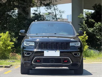 2017 Jeep Grand Cherokee (Import) 3.6L Luxury Navigation Edition, фото 3, лот 10383581
