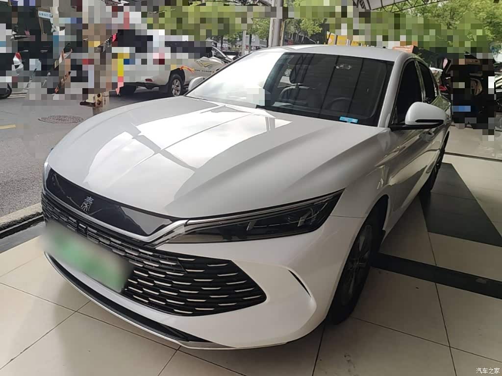 2024 BYD Qin L DM-i 80KM Leading Edition, фото 1, лот 11215306
