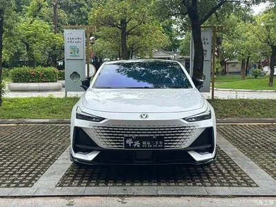 2024 Changan UNI-V 1.5T Deluxe Sport, фото 2, лот 11544158