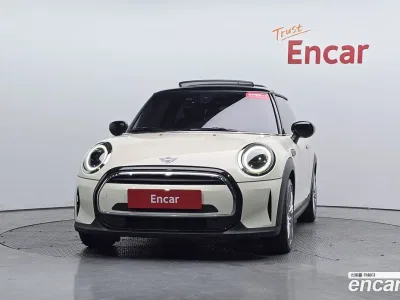 2022 Mini Cooper Classic, фото 2, лот 10183089