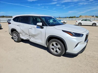 2024 TOYOTA HIGHLANDER LE, фото 4, лот 10527550