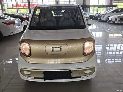 2025 Besturn Bestune Pony 222km Lightning Horse, фото 3, лот 10409503