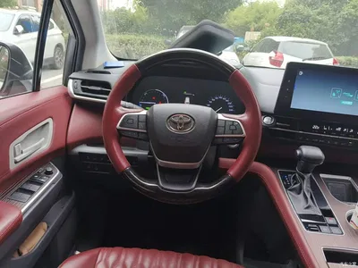 2023 Toyota Granvia 2.5L Hybrid Comfort Edition, фото 3, лот 10768214