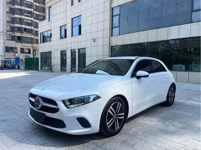 2020 Mercedes-Benz A-Class A 180 L, фото 1, лот 10482194