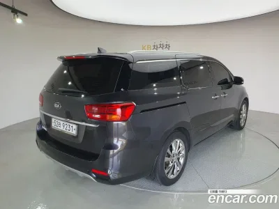 2019 Kia Canival 9-Seater Noblesse Special, фото 4, лот 11194653