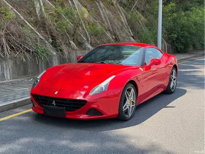 2015 Ferrari California T 3.9T Standard, фото 1, лот 10263627