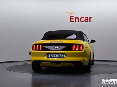 2017 Ford Mustang Convertible, фото 3, лот 10125148