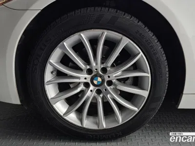 2015 BMW 5-Series 520d xDrive Luxury, фото 4, лот 10180226