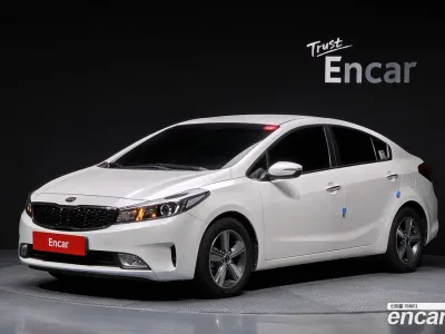 2018 Kia K3 Trendy, фото 1, лот 10290620