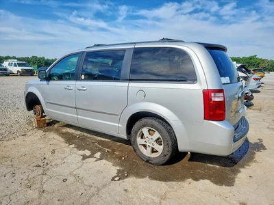2010 DODGE GRAND CARAVAN SXT, фото 2, лот 10796925