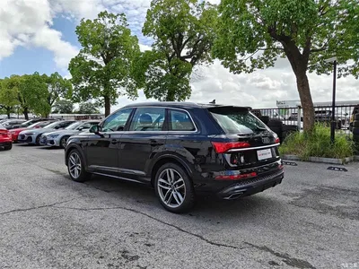 2025 Audi Q7 55 TFSI quattro S line Sport, фото 4, лот 10239536