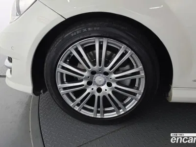 2012 Mercedes-Benz C-Class C220 CDI BlueEFFICIENCY, фото 3, лот 10037864