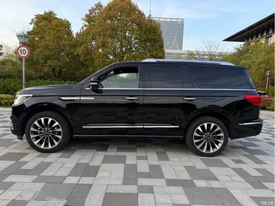 2018 Lincoln Navigator, фото 2, лот 10319683