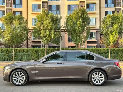2013 BMW 7 Series Model 740Li xDrive, фото 2, лот 10625900