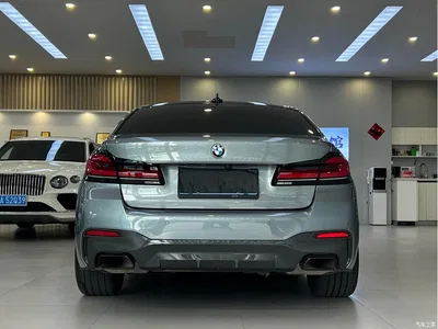 2022 BMW 5 Series (Import) 525i M Sport Package, фото 4, лот 10584976