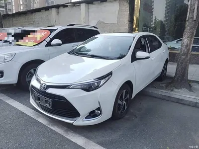 2017 Toyota Levin Facelift 185T CVT Elite (China V), фото 1, лот 10381978
