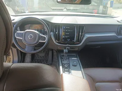 2020 Volvo XC60 T5 4WD Intelligent Comfort Luxury Edition, фото 3, лот 10367979