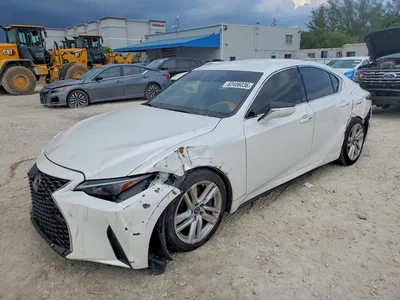 2022 LEXUS IS 300, фото 1, лот 10844263