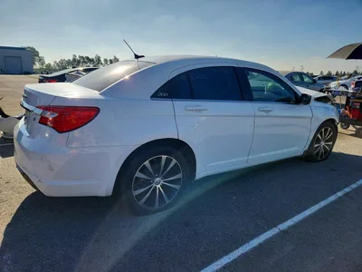 2011 CHRYSLER 200 S, фото 3, лот 10869820