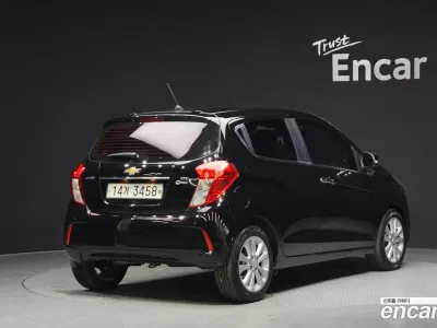 2017 Chevrolet Spark LTZ, фото 2, лот 10173096