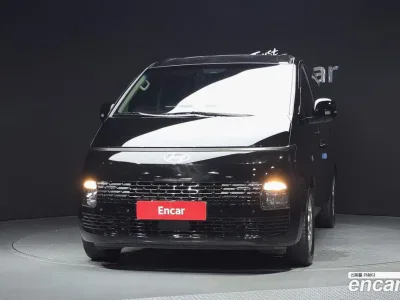 2025 Hyundai Staria Cargo 3-Seater, фото 2, лот 10052262