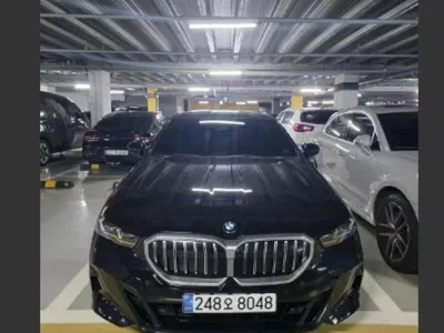 2024 BMW 5-Series 520i M Sport, фото 1, лот 10519642
