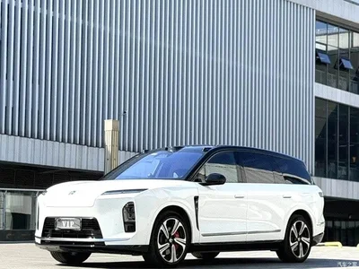 2025 NIO ES8 Model 6-Seat Executive Luxury Edition, фото 1, лот 10360730