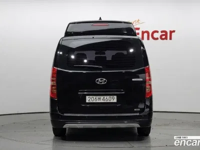 2019 Hyundai Starex 4WD Limousine, фото 3, лот 10193080