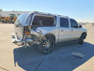 2005 CHEVROLET SUBURBAN C1500, фото 3, лот 10721284