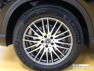 2025 Mercedes-Benz GLC-Class GLC 300 4MATIC Avantgarde, фото 4, лот 10060422