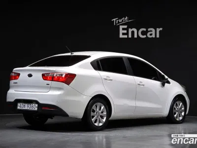 2012 Kia pride 1.6 GDI Sedan, фото 2, лот 10154577