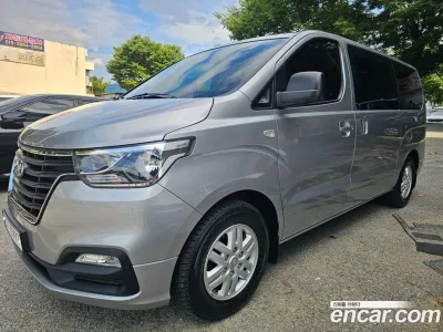 2021 Hyundai Starex Van 3-Seater, фото 2, лот 10423294