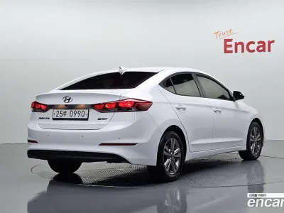 2016 Hyundai AVANTE 1.6 e-VGT SMART, фото 1, лот 10224359