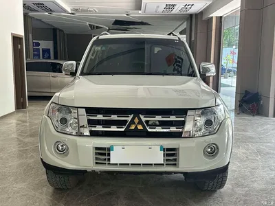 2012 Mitsubishi Pajero (Import) 3.0L Elite Plus Edition, фото 2, лот 10339733