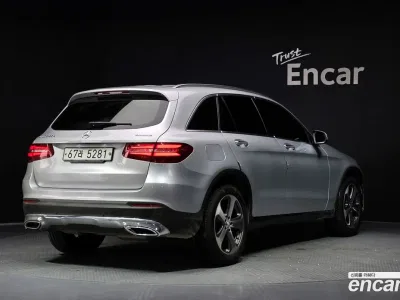 2017 Mercedes-Benz GLC-Class GLC220 d 4MATIC Premium, фото 2, лот 10062838