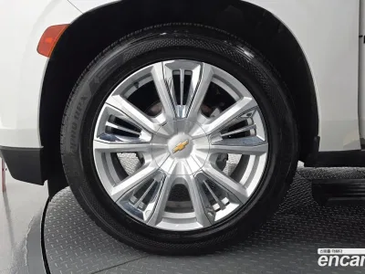 2022 Chevrolet Tahoe 6.2 Dark Knight 4WD, фото 4, лот 10519311