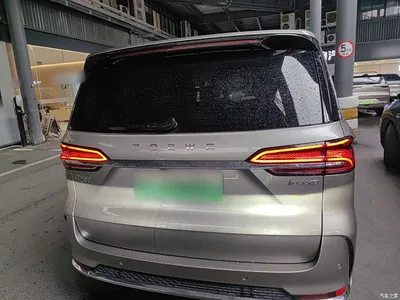 2025 Roewe iMAX8 EV 1.5T DMH Land Luxury Edition, фото 4, лот 10957992
