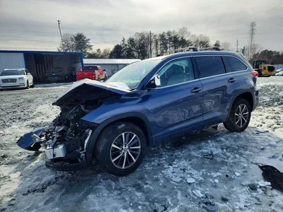 2017 TOYOTA HIGHLANDER SE, фото 1, лот 10494947