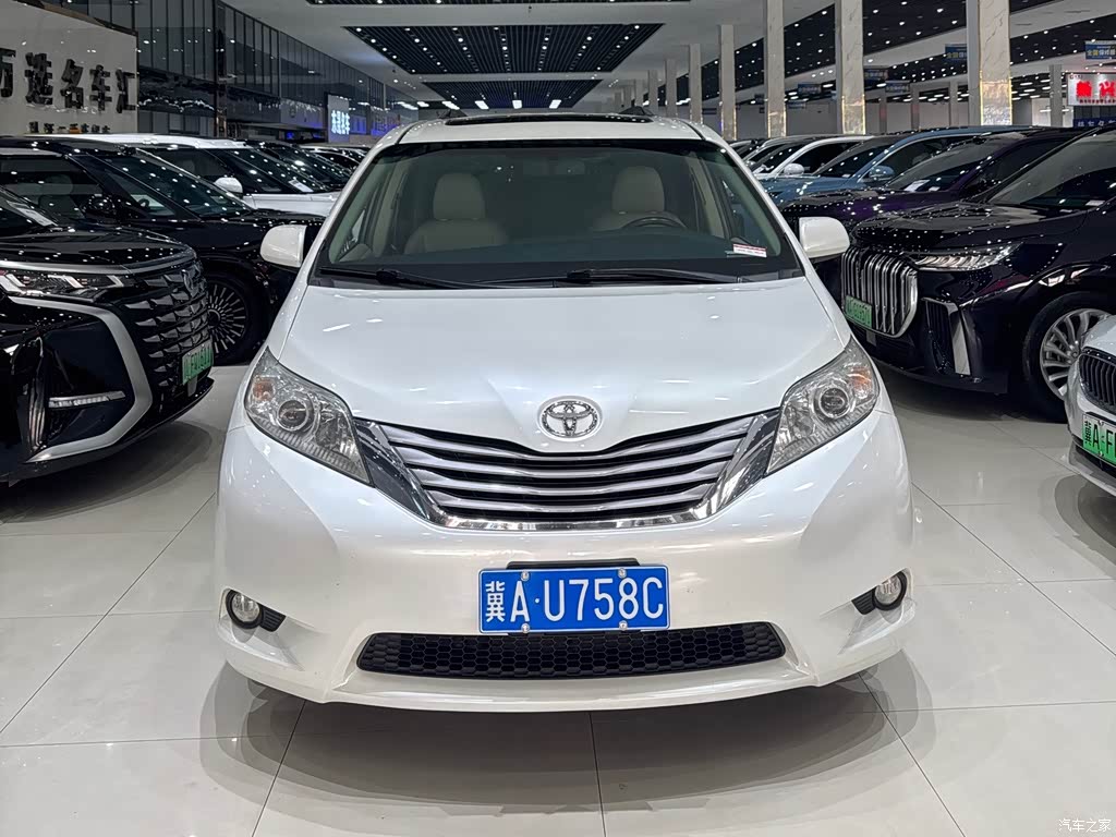 2016 Toyota Sienna Model 3.5L 2WD SE, фото 2, лот 11213229