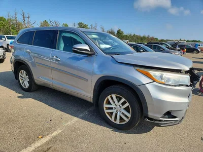 2015 TOYOTA HIGHLANDER LE, фото 4, лот 10540235