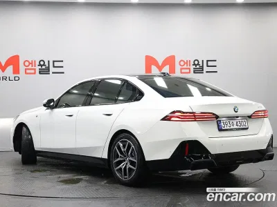 2024 BMW 5-Series 520i M Sport, фото 4, лот 10067700