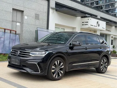 2023 Volkswagen Tiguan L Facelift 330TSI Auto FWD R-Line Premium, фото 3, лот 10461659