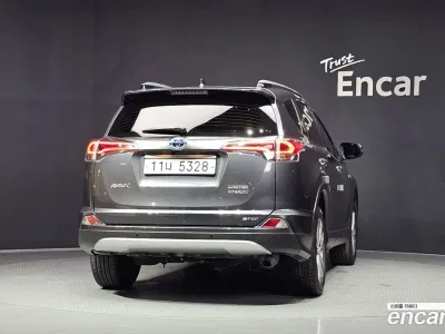 2017 Toyota RAV4 2.5 4WD Hybrid, фото 4, лот 10219518