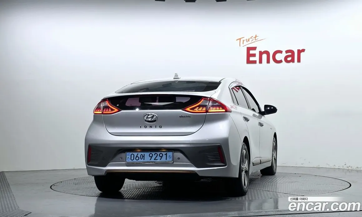 2018 Hyundai Ioniq Q, фото 4, лот 10616628