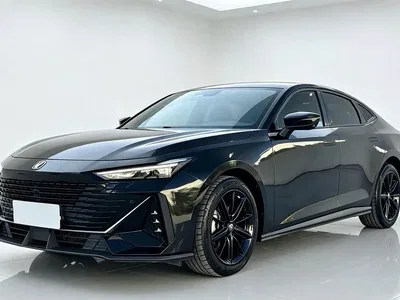 2023 Changan UNI-V 1.5T Luxury Edition, фото 1, лот 11579513