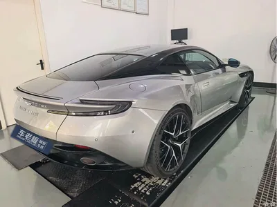 2025 Aston Martin DB12 4.0T V8 Coupe, фото 4, лот 10459941