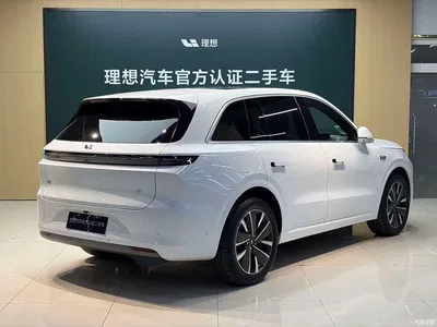 2025 Li Auto L6 Max Smart Renewal Edition, фото 3, лот 10817702