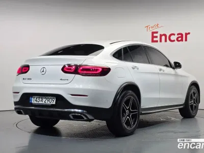 2020 Mercedes-Benz GLC-Class GLC300 4MATIC Premium Coupe, фото 2, лот 10222651